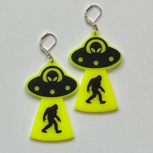 Close Encounters of the Squatch Kind EarBobs