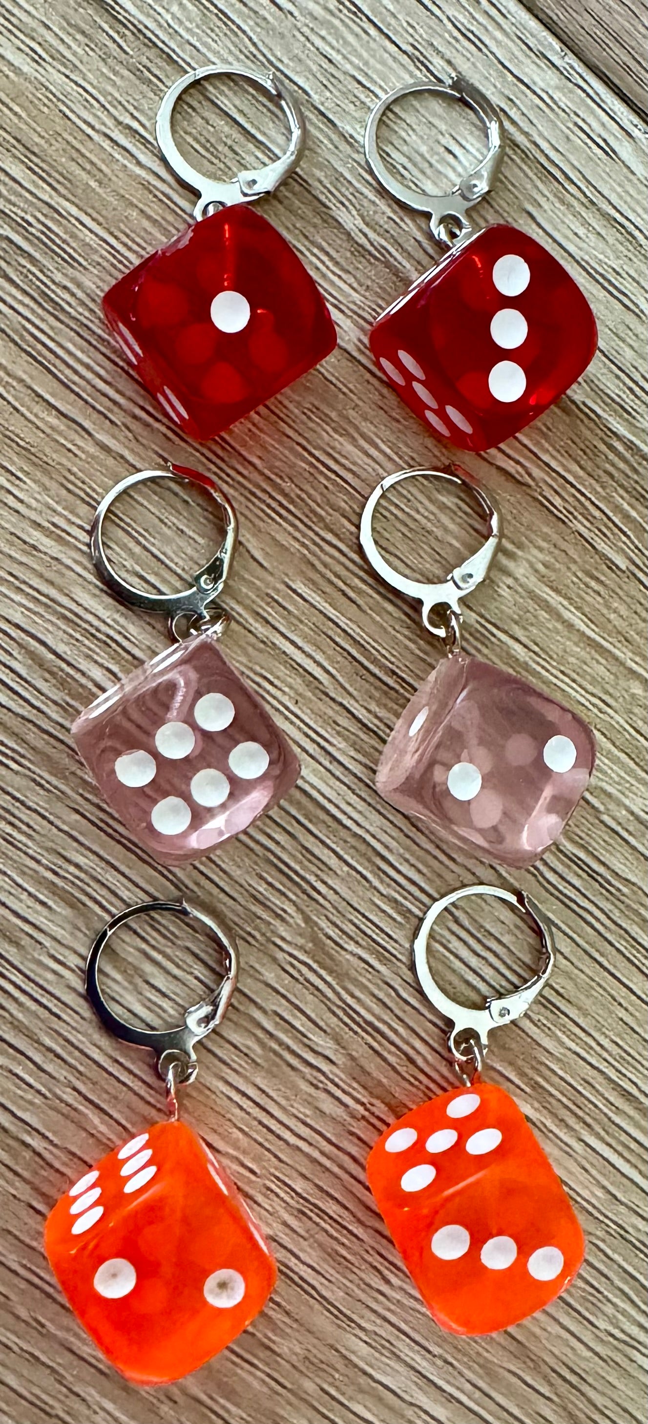 Roll ‘n Glow Earbobs